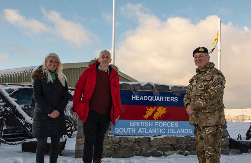 Amanda Milling in Falklands 